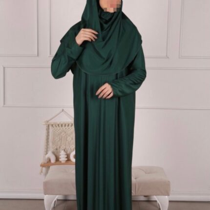 Robe de prière vert émeraude pour femme.